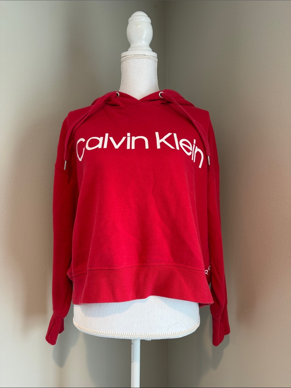 Calvin Klein Performance | Graphic Crop Pullover Hoodie | Red | Large
